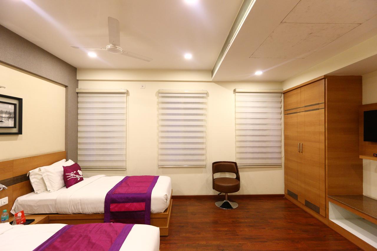 Fabhotel Prime Adore Residency Chennai Esterno foto