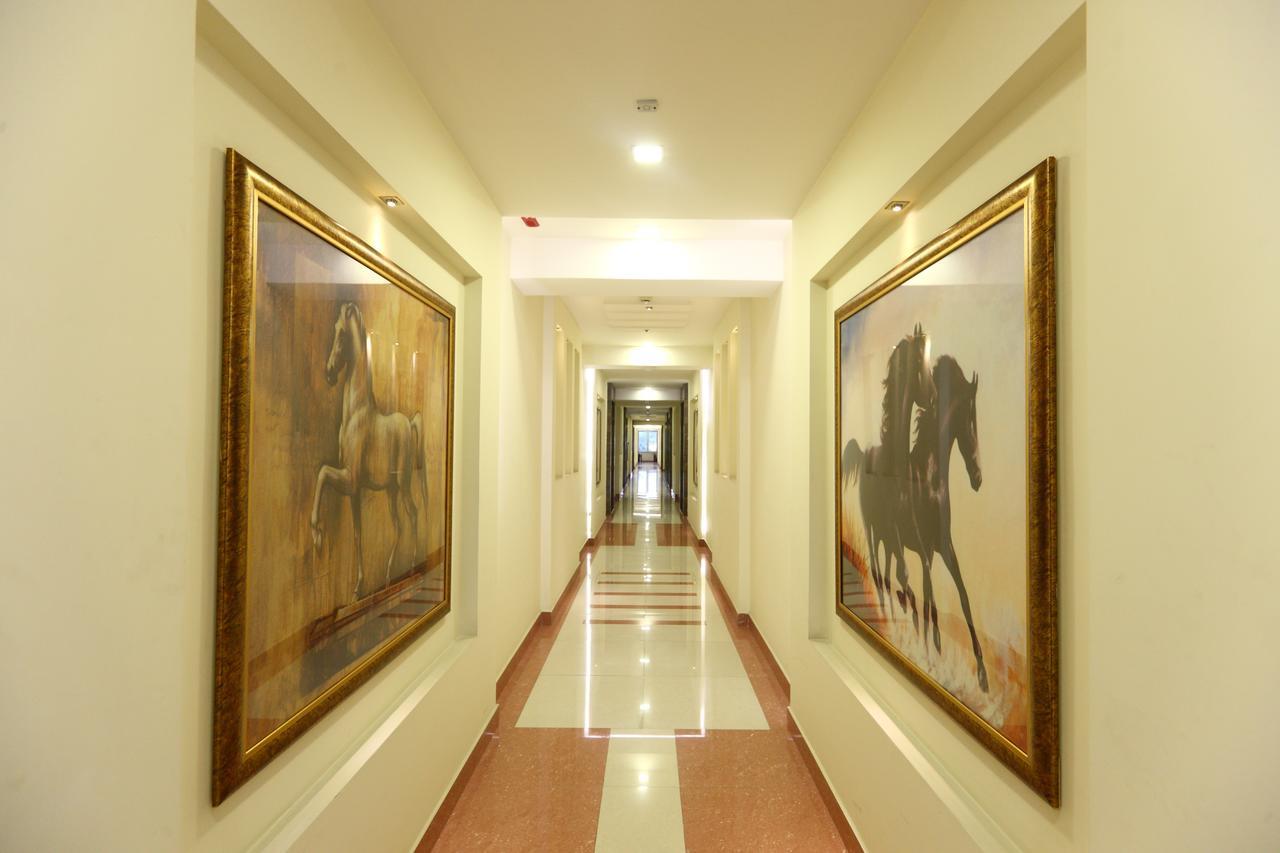Fabhotel Prime Adore Residency Chennai Esterno foto